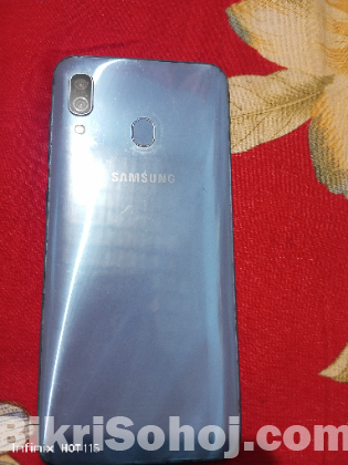 Samsung A30